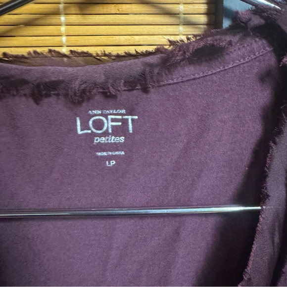 LOFT Women's Rich Plum Blouse - Picture 4 of 7